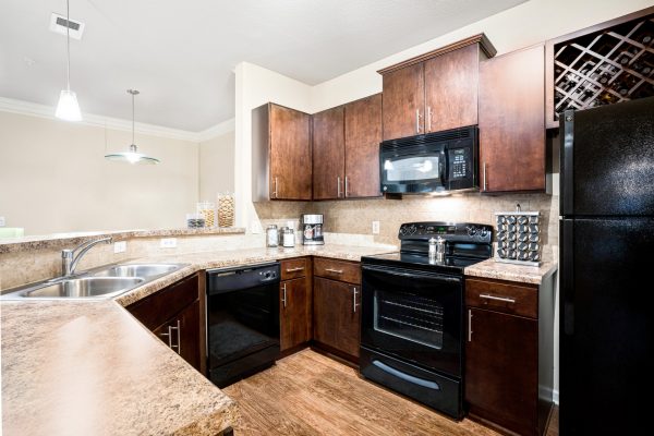Kitchen | Ansley Falls Apartments